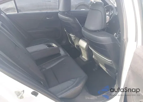 2016 Honda Accord Sport z USA, uszkodzony, nr VIN 1HGCR2F5XGA174875